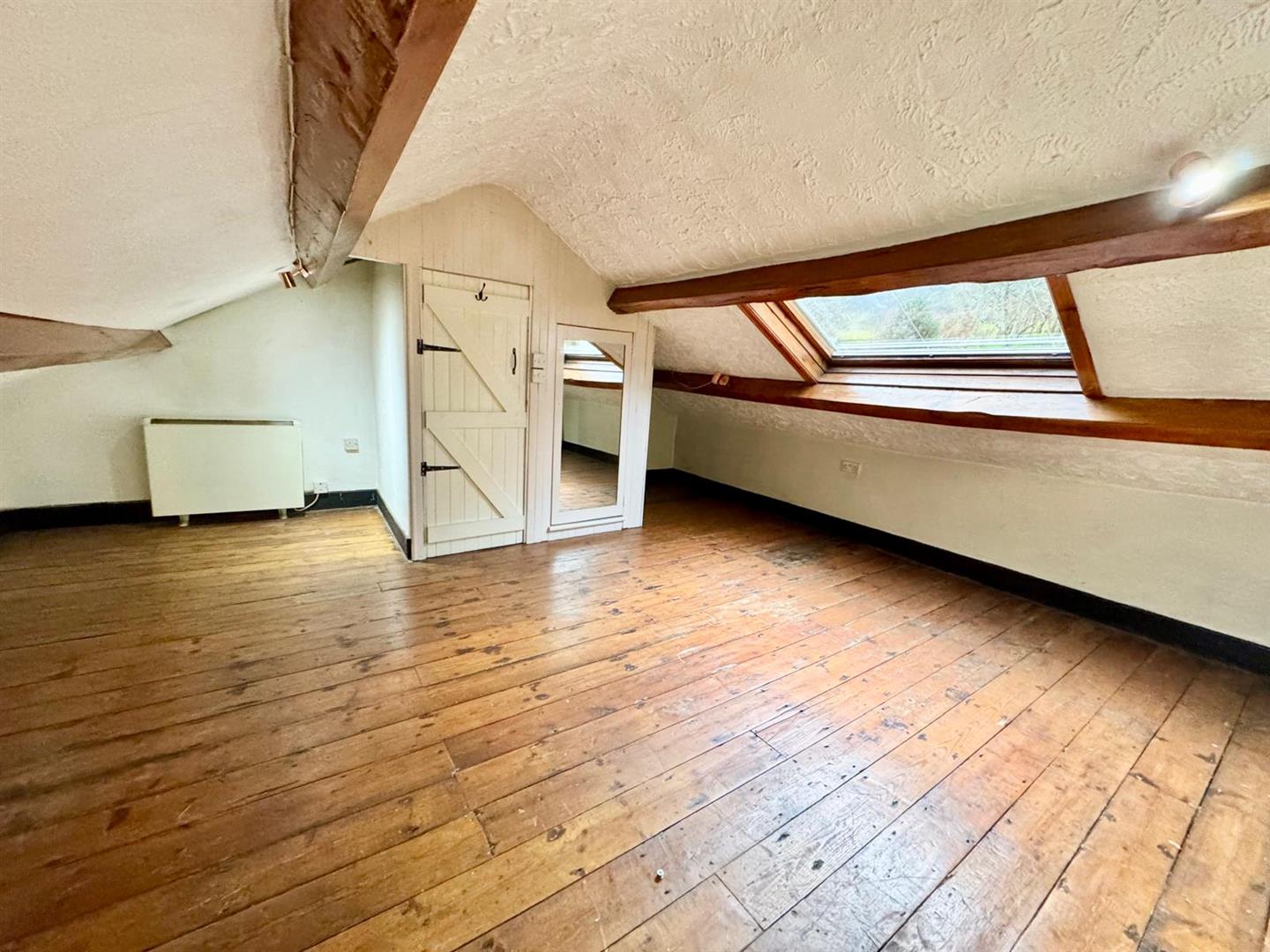 PHOTO-2025-12-10-22-15-43 (8).jpg